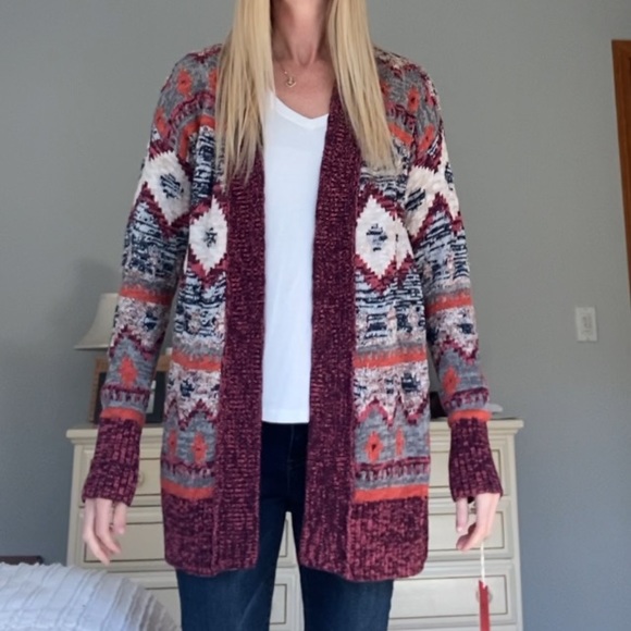 NWT Fall Colors Patterned Cardigan - Picture 3 of 9
